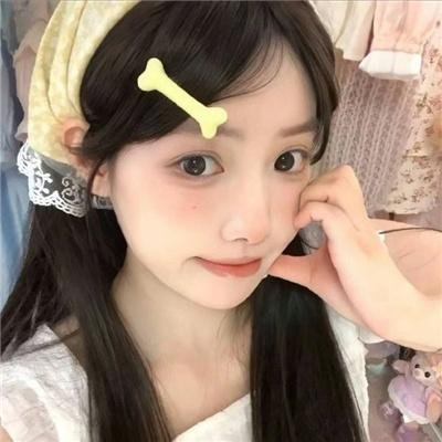 小圆满海报